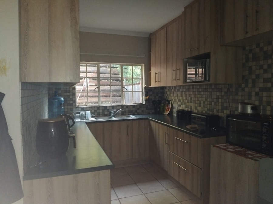 3 Bedroom Property for Sale in Aliwal North Eastern Cape